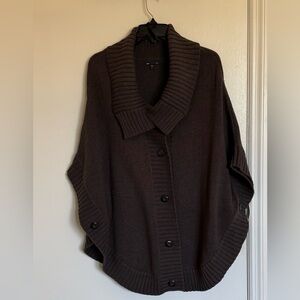 GAP Dark Brown Poncho Sweater, M/L 🦋